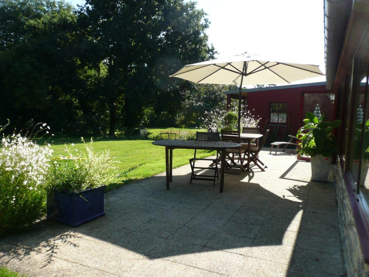 B&B Dinan La Priquetais Trévron Buitenkant foto